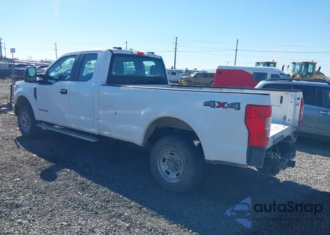 2021 Ford F-250 Xl z USA, uszkodzony, nr VIN 1FT7X2BT3MED57176